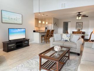 Modern Comfort – 2BR Bayside Condo at Tamarind - 0