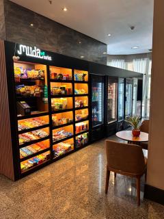 Flat com Vista Panorâmica -15- na Barra da Tijuca - Estacionamento Gratuito - Frigobar - Ar condicionado - Piscina - Academia - Balsa para Praia Grátis - Varanda - Vista Parcial Mar e Lagoa - 4