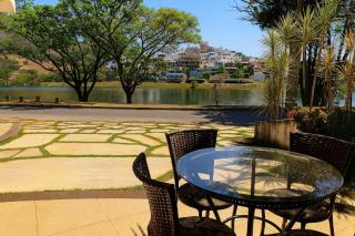 Suíte com Vista para o Lago em Capitólio em Escarpas do Lago - 9