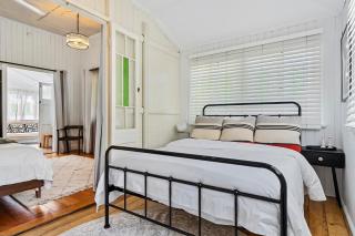 Wandal Haven On McKelligett 3 Bedrooms - 1 King 2 Doubles - Wifi - 4