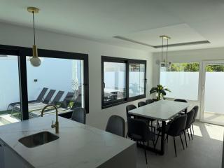 Villa Jupiter by Albir Proper Properties - 2