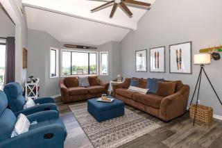 3 Bedroom Osage Beach Condo w/ Pool & Main Channel Views - 5