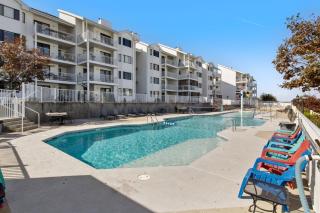 3 Bedroom Osage Beach Condo w/ Pool & Main Channel Views - 8