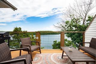 Amazing Views from Balcony, Loft & Gated Pool - 1