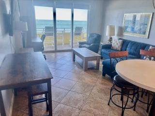 Ocean Walk Resort - Remarkable Ocean Front View - 5