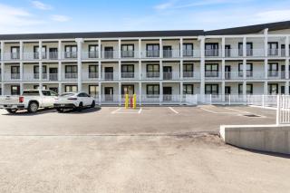 Brand New Complex, Central Location, Amazing Views - 2