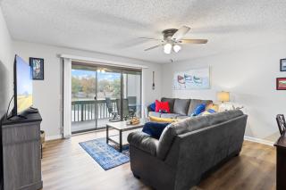 Central Location, Unlimited Indoor & Outdoor Fun - 7