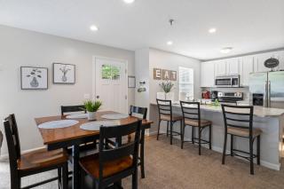 Dream Condo with Perfect Location for All The Fun! - 4