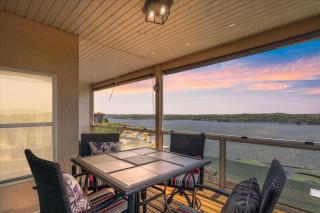 Family-Friendly Condo w/ 2 Pools & Updated Deck on the 14mm - 9