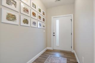 Family-Fun Lakeside Luxury at Topsider in Osage w/ 2 Pools, Prime Views Pack N' Play & Games - 3