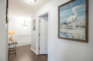 Close to The Strip, Private Dock & Screened Deck! - 7