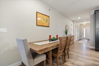 Family-Fun Lakeside Luxury at Topsider in Osage w/ 2 Pools, Prime Views Pack N' Play & Games - 3