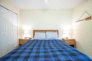 Amazing Lake Views with Pool, Loft, & Balcony - 1