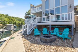 Amazing Wall of Windows, Swim Dock & Pet Friendly - 5