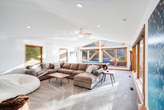 Epic Lake Vacation Home - 2 Story Slide! - 9