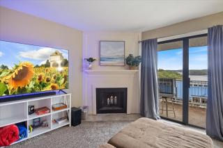 Cozy Pet-Friendly Condo w/ Pool - 7