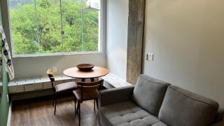 Estilo e natureza a 3 min da praia de Copacabana e metrô - 7