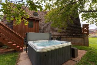 Secluded Kanab Family Cabin w Hot Tub and Red Rock Views - Kanab - 3