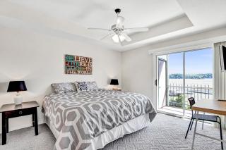 Breathtaking Views - Two Pools - Enclosed Balcony - 9