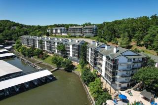 Breathtaking Views - Two Pools - Enclosed Balcony - 0