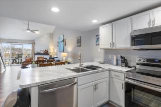 Family-Perfect Lakefront Fun at The Ledges, 21mm, 2 Pools & Beach - 3