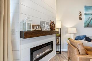 Family-Perfect Lakefront Fun at The Ledges, 21mm, 2 Pools & Beach - 3