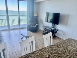 Ocean Walk Resort - Fabulous Ocean Front View - 6