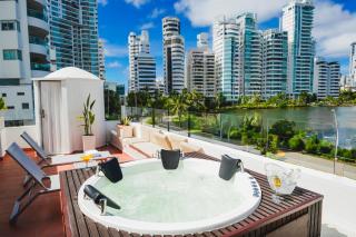 Suite Premium con Terraza y Jacuzzi Privado - 8