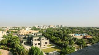 Cozy Two-Bedroom Apartment with Balcony - 4