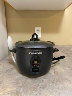 Comfortable, Spacious 3 bedroom Home - 5