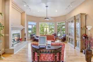 Pet-Friendly Home In The Main Channel w/ Breathtaking Sunsets & Lake Views - 5