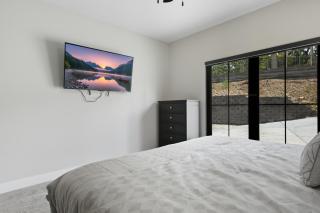 Huge Private Dock w/ 2 Slips + 2PWC, Beautiful Views, Lakeside Hot Tub, Pool & Pickleball - 1