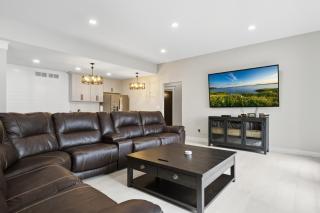 Huge Private Dock w/ 2 Slips + 2PWC, Beautiful Views, Lakeside Hot Tub, Pool & Pickleball - 5