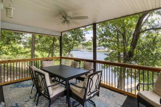 Spacious, Central Location, Fire Pit, Boat Slip - 8