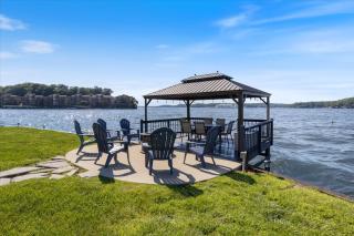 Lakefront Home with Game Room, Firepits & Gazebo at 3MM - 7