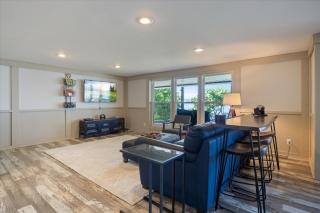 Lakefront Home with Game Room, Firepits & Gazebo at 3MM - 2