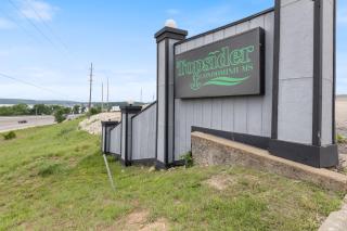 Topsider Experience in the Heart of Osage Beach - 9