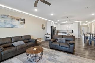 Topsider Condo w/ Updated Design & Amazing Main Channel Views - 2