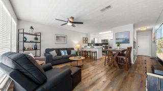 West End Coastal Escape Renovated 1BR Condo w Pool Beach Access 72 - 6