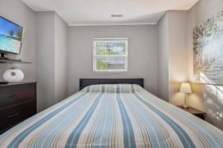 Private Dock, Paddle Boards, Views & Hot Spots! - 5