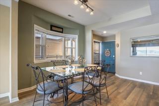 Lakefront 1st-Floor Condo, Screened Patio, Pools & Courts - 2