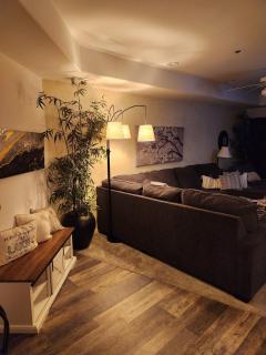 Prime Spot, Breathtaking Views, Nearby Attractions - 3