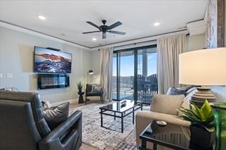 Newly Designed Topsider Condo w/ Beautiful Main Channel Views - 7