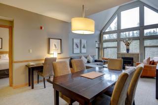 Enchanting Mountain Condo managed by Little Sister Getaways - 7