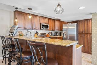 Lake Life: Amazing Weekday Specials! Dock, Swim Mat, Cove Water - 6