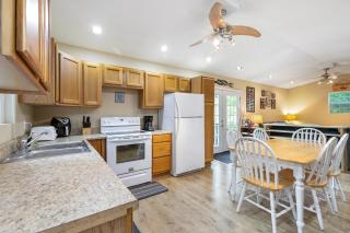 Lake Cabin & Dock - A True Ozarks Experience! - 4