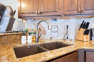 Lake Life: Amazing Weekday Specials! Dock, Swim Mat, Cove Water - 3