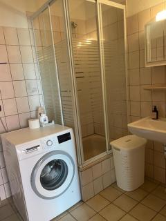 Zentrale Altbauwohnung in Wilhelmshaven - 2