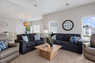 Main Channel Views, Screened Porch, Pool & Boat Slip - 9