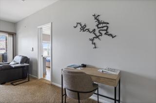 Steps to Water, Serene View, Updated Condo Family Fun w/ 3 Pools in Camdenton - 3